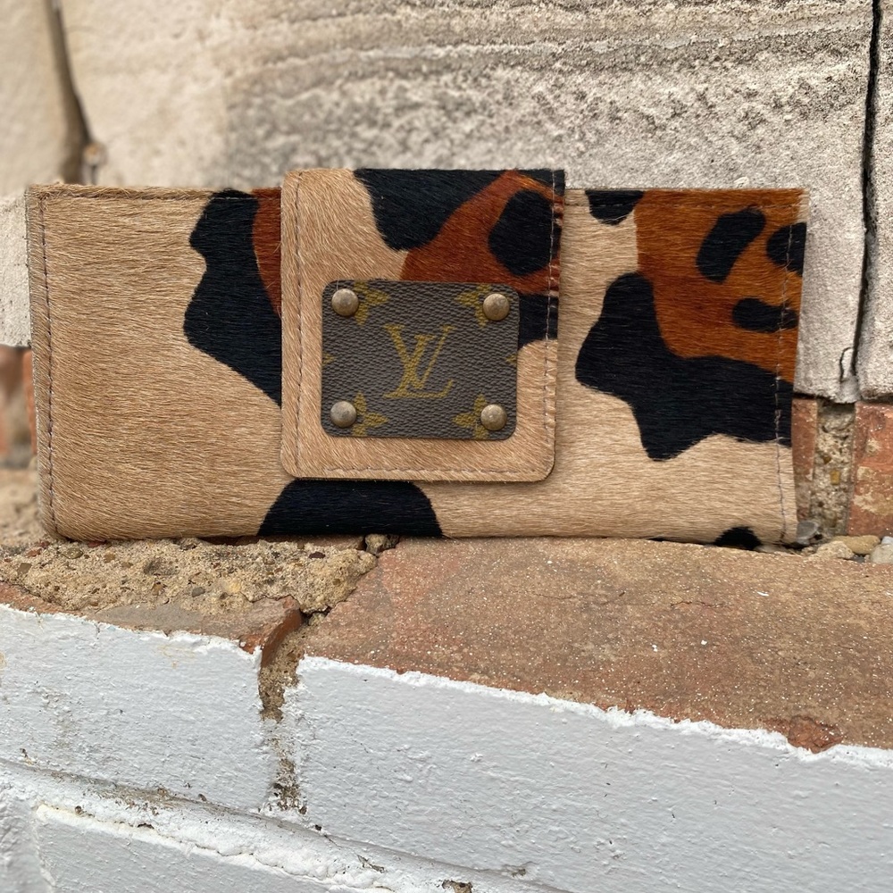 Large authentic hide wallet